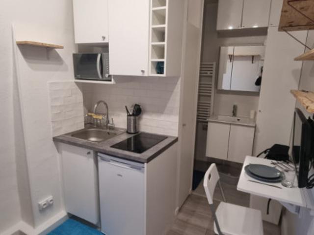 Studio location à Nanterre, Clichy