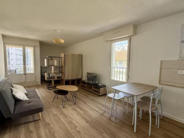 Studio location à Pau