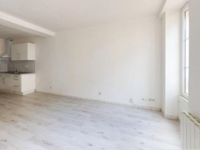 Studio location à Nanterre, Puteaux