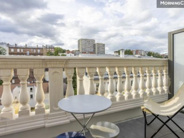 Studio location à France métropolitaine, Puteaux