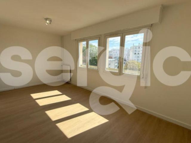 Studio location à Reims