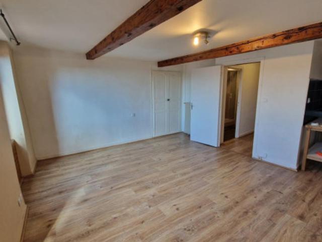 Studio location à Riom