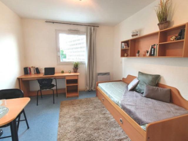 Studio location à Rouen, Croix de Pierre