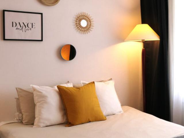 Studio location à France métropolitaine, Saint-etienne