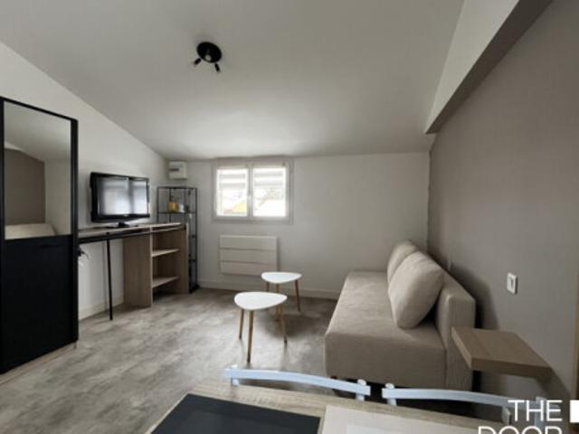 Studio location à Nantes, Sainte-pazanne