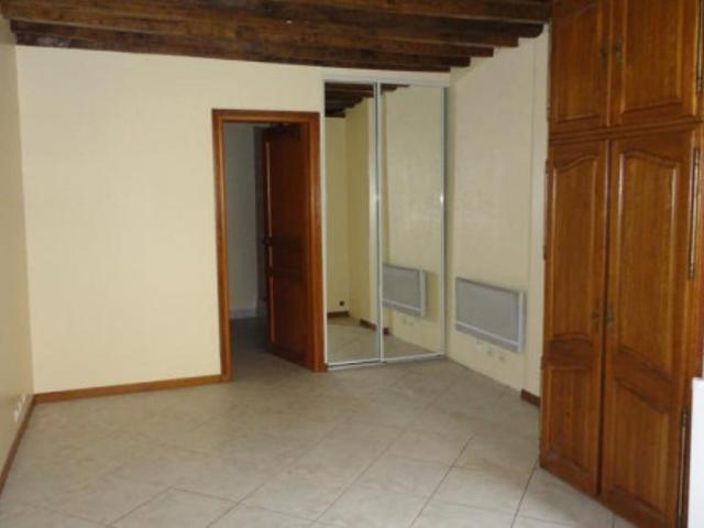 Studio location à Sens