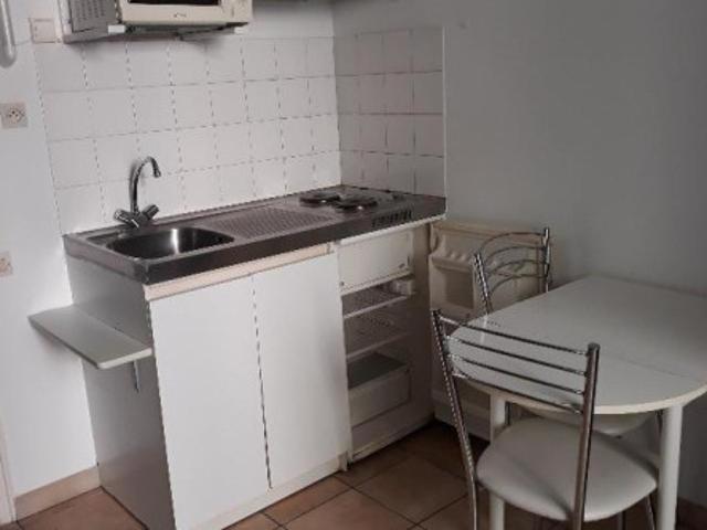 Studio location à Bordeaux, Talence