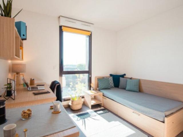 Studio location à Valence, Le Grand Charran