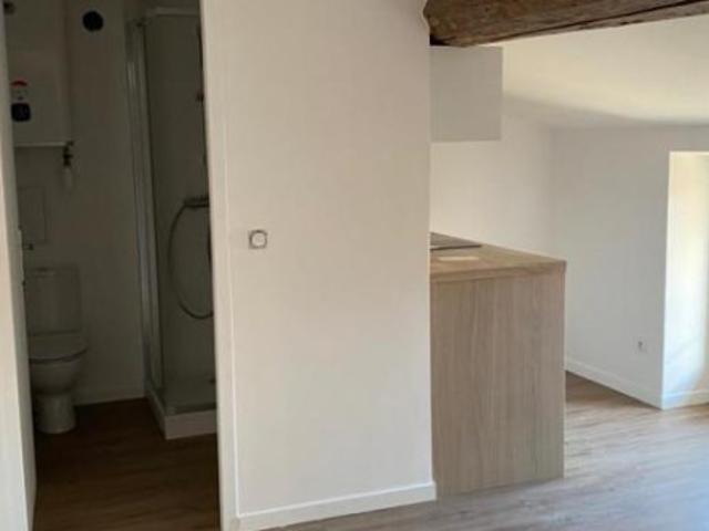 Studio location à Les Minguettes, Vénissieux