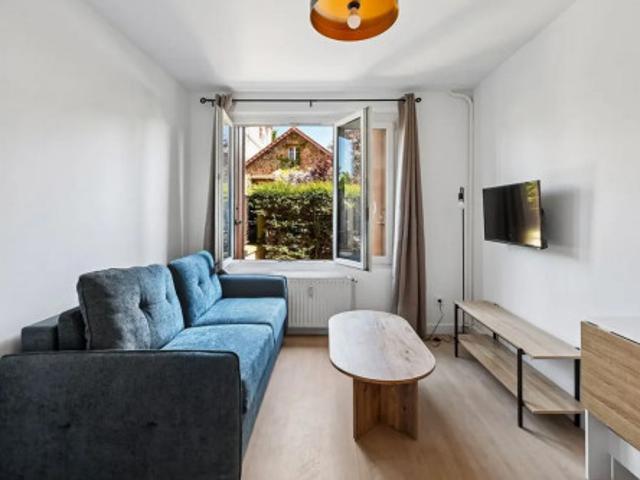 Studio location à L'Haÿ-les-Roses, Villejuif
