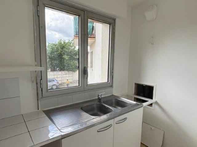 Studio location à Le Raincy, Villepinte