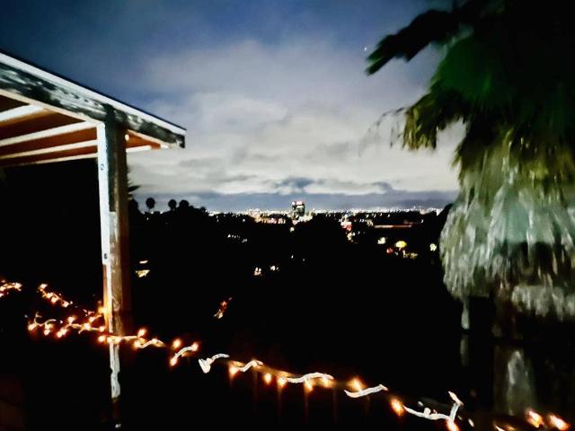 Apartment for rent in Encino Neighborhood Council District, Los Angeles