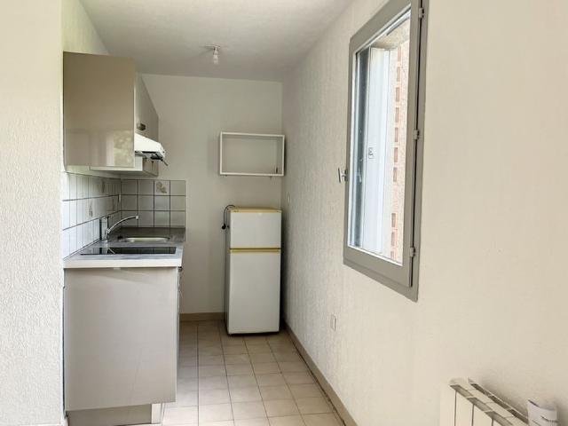 Studio location à Aix-en-Provence, Meyreuil