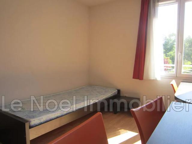 Studio location à Aix-en-Provence, Le Tholonet