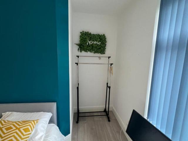 Studio for rent in Brunswick Park, Greater London