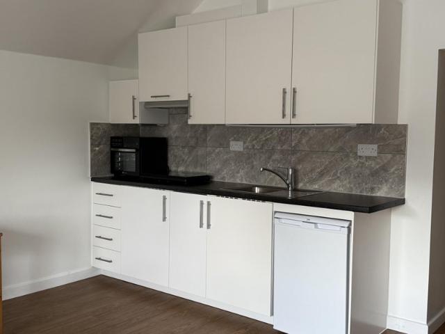Studio for rent in Barnwell, Arbury