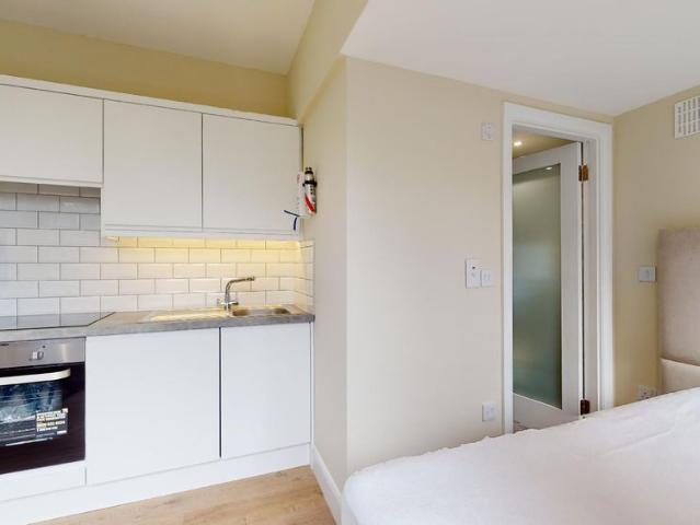 Apartment to rent in Bluebell, North Tipperary