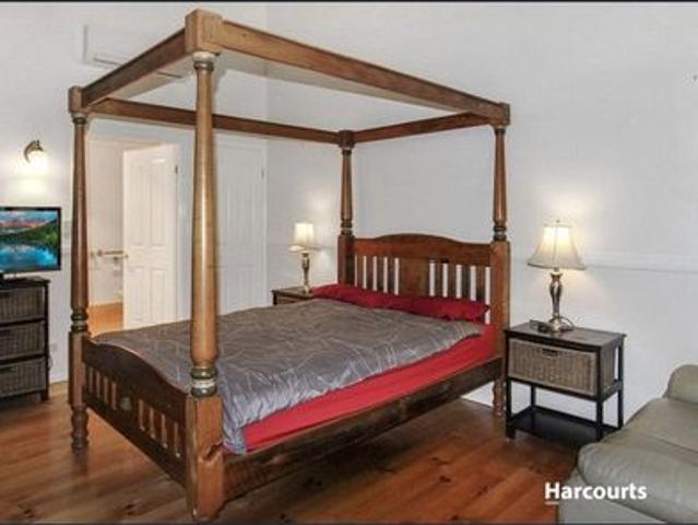Granny Flat for rent in Tamborine Mountain, Queensland