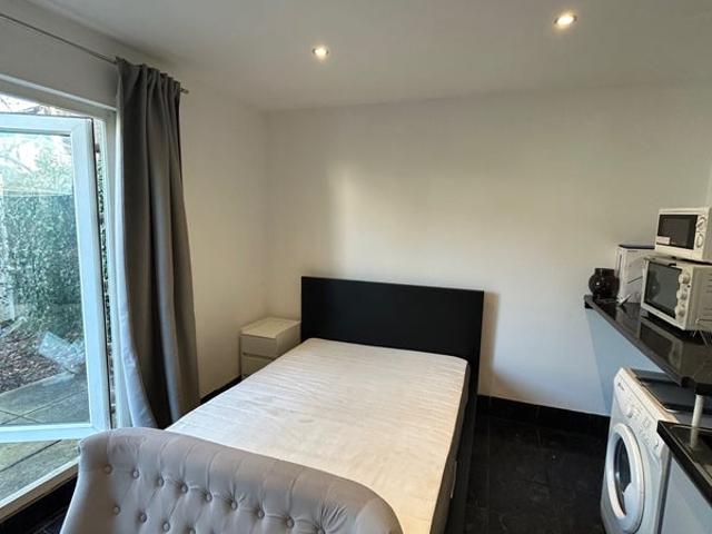 Studio for rent in Arbury, Cambridgeshire