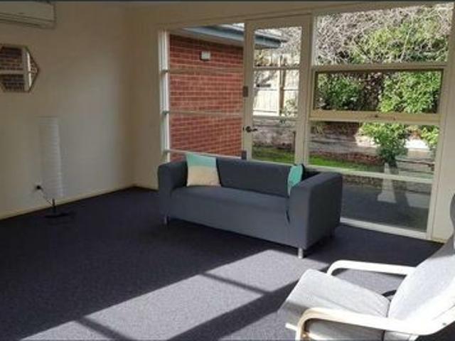 Granny Flat for rent in Camerons Creek, Victoria