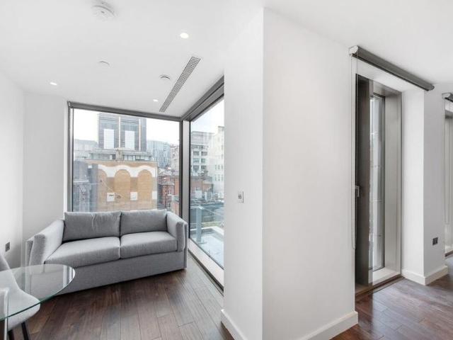 Studio for rent in Tower Liberty, Whitechapel