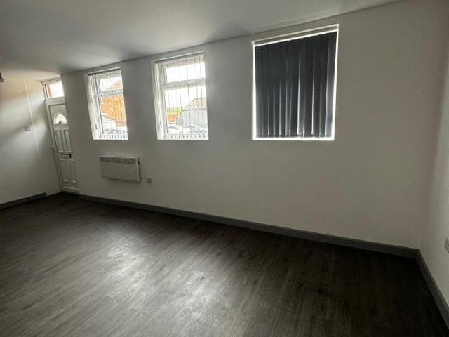 Studio for rent in Aylestone Park, Old Wharf
