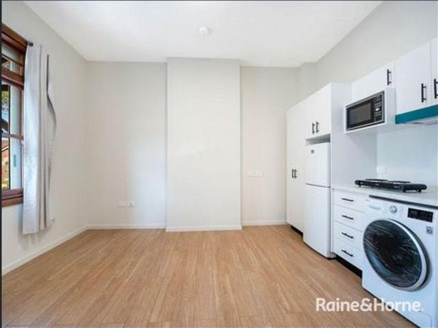 Granny Flat for rent in Sydney, New South Wales