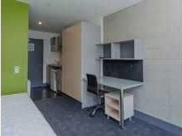 House for rent in Te Tōangaroa, Auckland