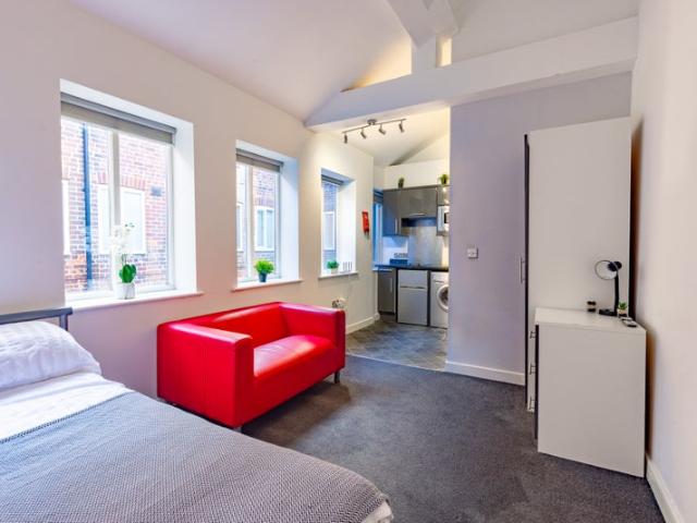 Studio for rent in Cultural Industries Quarter, Sheffield