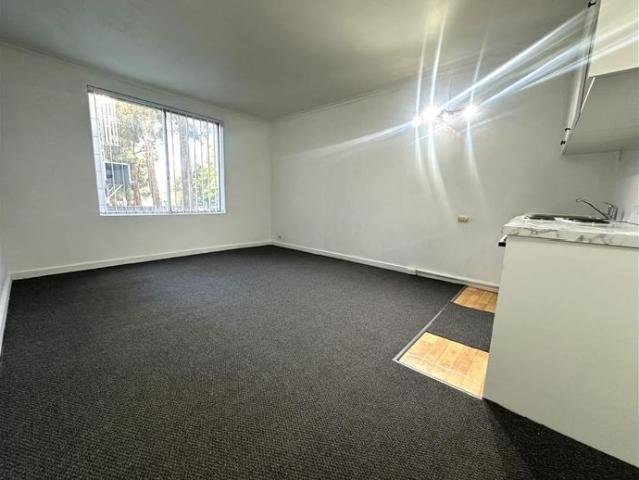 Granny Flat for rent in Sydney, New South Wales