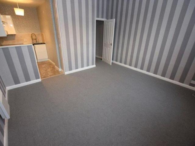 Studio for rent in Northampton, Phippsville
