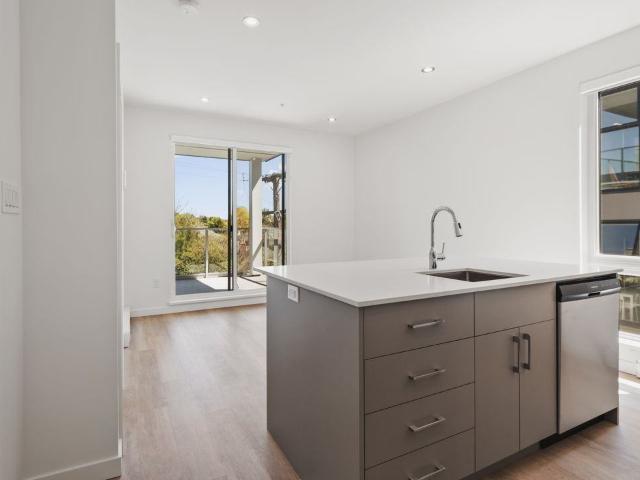 Apartment for rent in Victoria, British Columbia