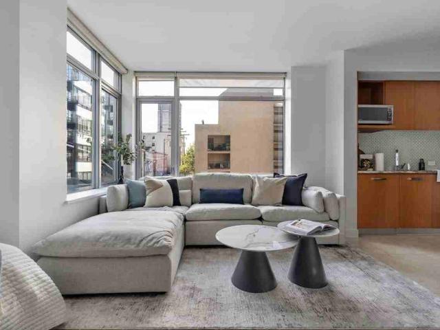 Apartment for rent in Vancouver, British Columbia