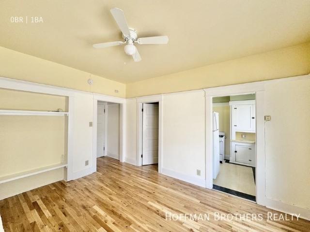 Apartment for rent in Canoga Park, California