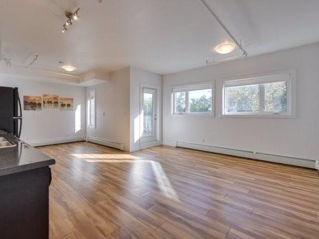 Apartment for rent in Wedgewood, Alberta