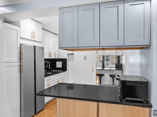 Apartment for rent in Arverne, New York