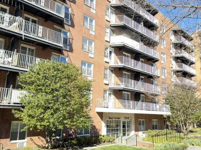Apartment for rent in Arverne, New York