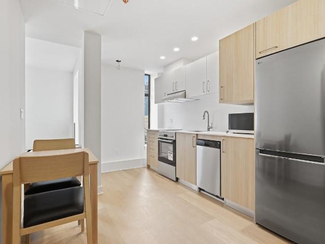 Apartment for rent in Ville-Marie, Montréal