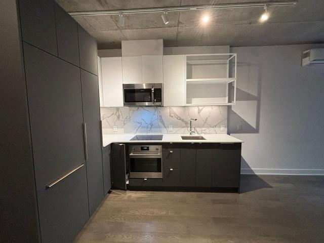 Apartment for rent in St. Leonard's, Quebec