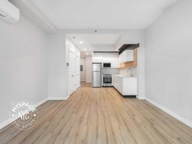 Apartment for rent in Arverne, New York