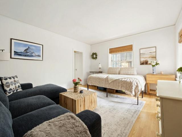 Apartment for rent in Arverne, New York