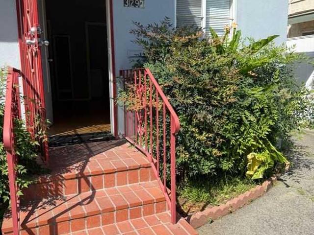 Apartment for rent in Alhambra, California