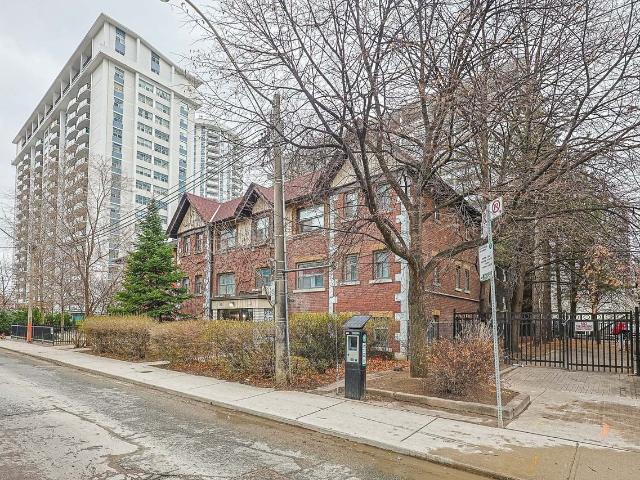 Apartment for rent in Woburn, Ontario