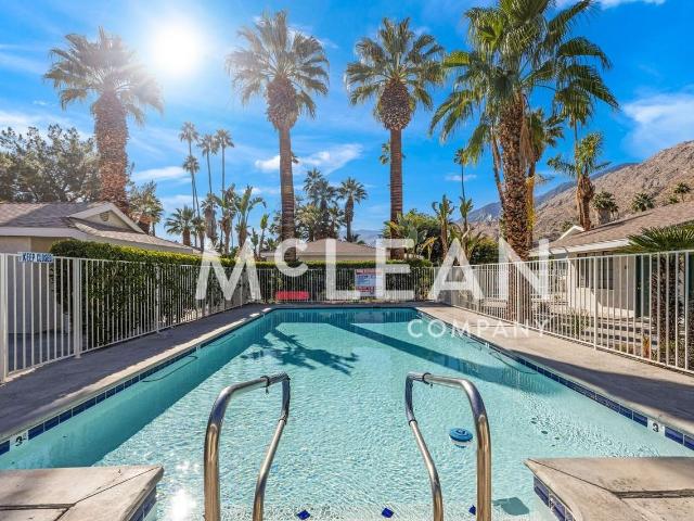 Apartment for rent in Palm Springs, California