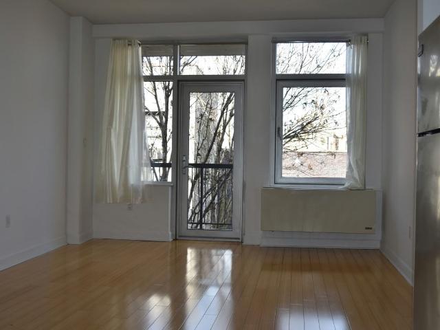 Apartment for rent in Arverne, New York
