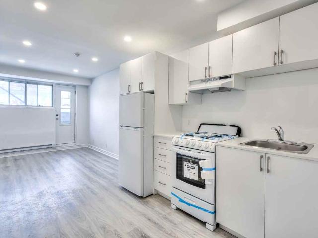 Apartment for rent in St. Leonard's, Quebec