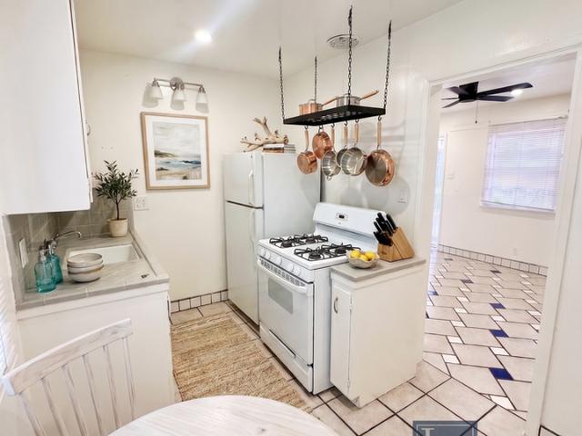 Apartment for rent in Long Beach, California