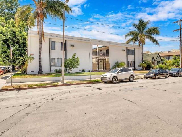 Apartment for rent in Canoga Park, California