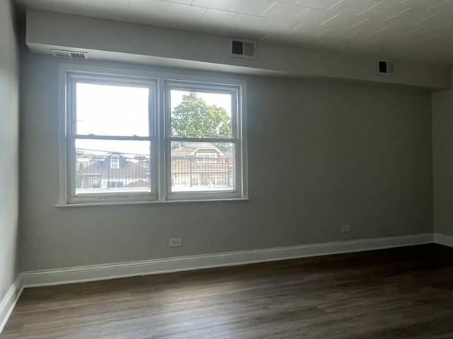 Apartment for rent in Chicago Park, Illinois