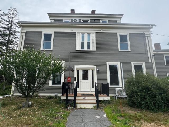 Apartment for rent in Auburndale, Massachusetts